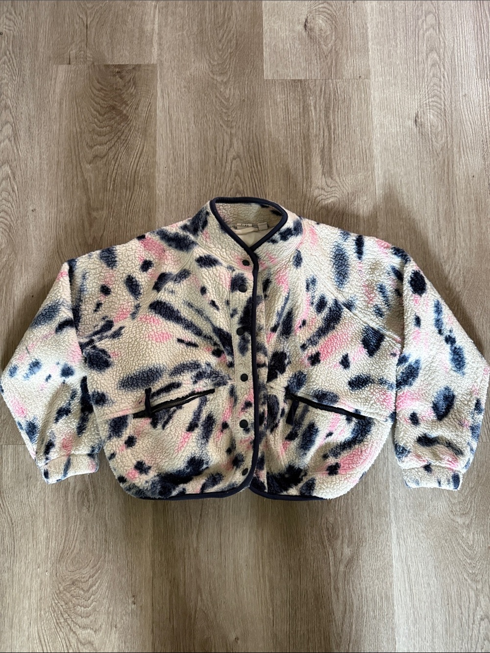 Gap Kids Boxy Sherpa Jacket in Cream with Navy & Pink Print
